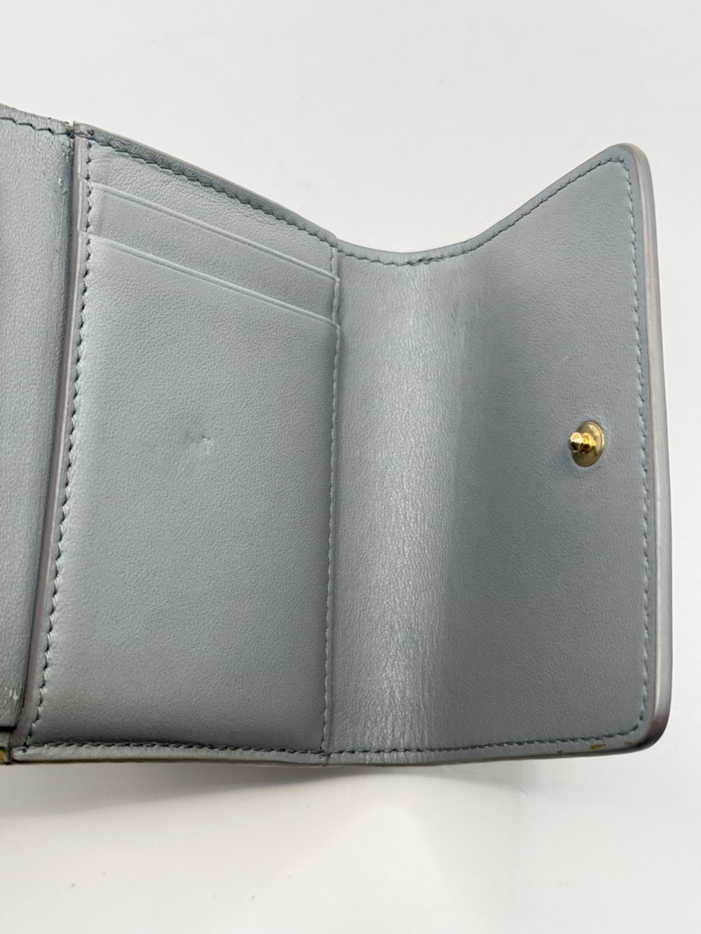 Cloud Blue Calfskin Montaigne Lotus Wallet - Picture 3 of 10